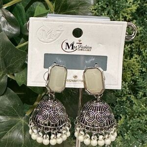 MNM Fashion Silver and Cream Jhumka Earrings